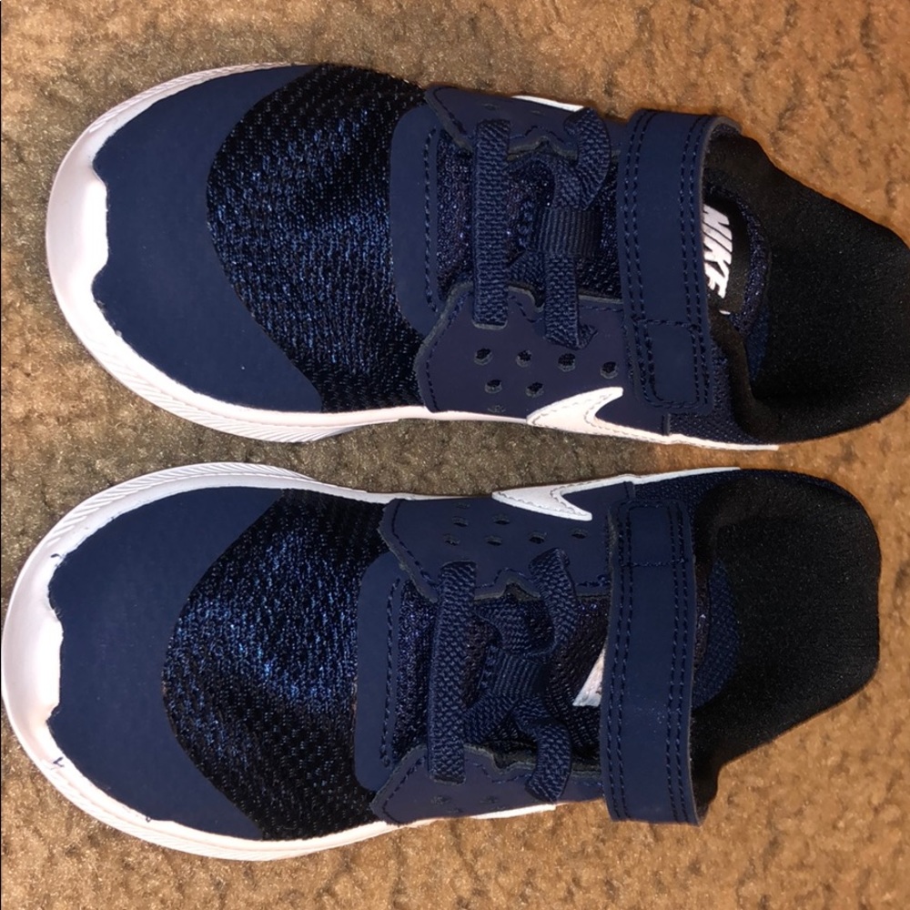Child Nike shoes